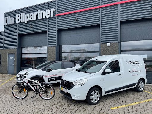 kundebiler og udlejning